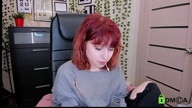 ElizaNik  online show from 05-28-26, 11:24