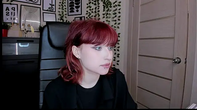 Snapshot of ElizaNik_ chatting on 07-08-26, 10:58 ElizaNik online show from 07-08-26, 10:58