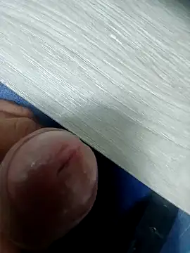 Snapshot of jezusex chatting on 12-10-24, 07:43 jezusex online show from 12-10-24, 07:43