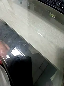 Snapshot of jezusex chatting on 01-28-25, 07:10 jezusex online show from 01-28-25, 07:10