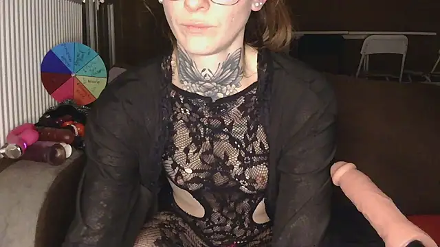 Snapshot of liloucamchaudee chatting on 02-04-26, 08:03 liloucamchaudee online show from 02-04-26, 08:03