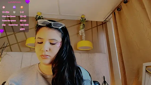 frreeya online show from 03-12-26, 02:12