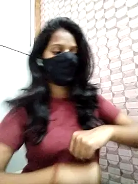 Snapshot of Shivani_Tivari chatting on 02-04-25, 07:11 Shivani Tivari online show from 02-04-25, 07:11