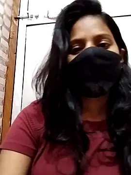 Snapshot of Shivani_Tivari chatting on 02-12-25, 07:24 Shivani Tivari online show from 02-12-25, 07:24