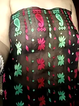 Snapshot of Sneha_gril chatting on 10-25-25, 05:08 Sneha gril online show from 10-25-25, 05:08