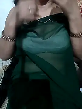 Snapshot of Sneha_gril chatting on 11-05-25, 02:06 Sneha gril online show from 11-05-25, 02:06