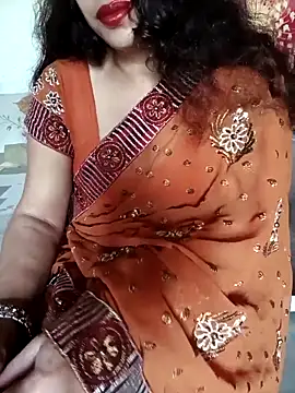 Snapshot of Sneha_gril chatting on 11-15-25, 03:48 Sneha gril online show from 11-15-25, 03:48