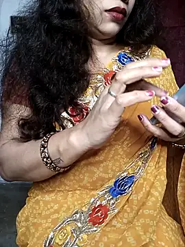 Snapshot of Sneha_gril chatting on 11-16-25, 06:13 Sneha gril online show from 11-16-25, 06:13