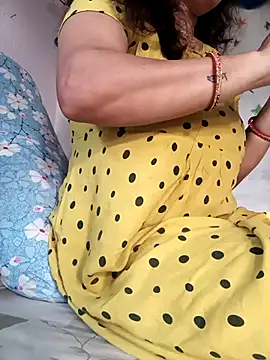 Snapshot of Sneha_gril chatting on 11-23-25, 09:53 Sneha gril online show from 11-23-25, 09:53