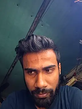 Snapshot of Skinny_Bigass_23 chatting on 11-11-25, 06:35 Skinny Bigass 23 online show from 11-11-25, 06:35