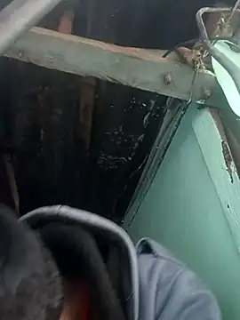 Snapshot of Skinny_Bigass_23 chatting on 12-18-25, 05:35 Skinny Bigass 23 online show from 12-18-25, 05:35