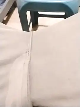 Snapshot of Muscular02 chatting on 09-08-25, 06:18 Muscular02 online show from 09-08-25, 06:18