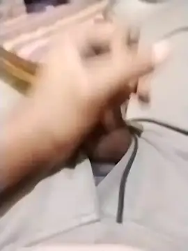 Snapshot of Muscular02 chatting on 09-09-25, 06:57 Muscular02 online show from 09-09-25, 06:57