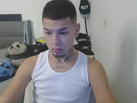 MarceloMilk online show from 09-10-25, 09:53