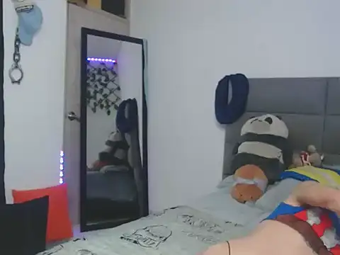 MarceloMilk online show from 10-08-25, 05:05