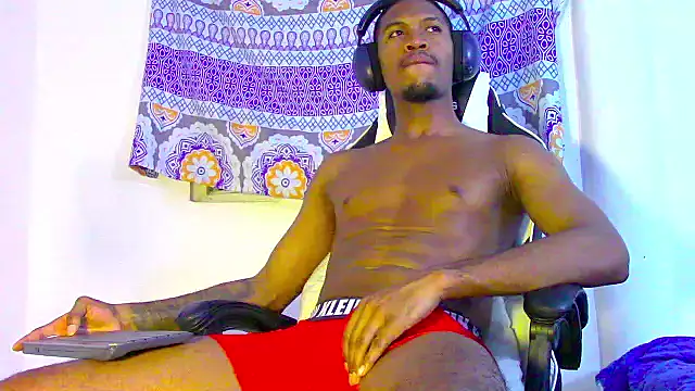 Amir mikelsen online show from 09-17-25, 05:31