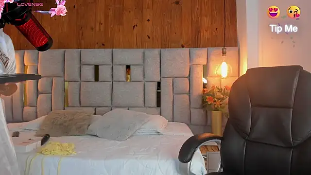 Saori newman online show from 01-17-25, 12:10