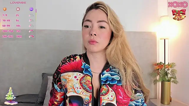 Saori newman online show from 12-20-25, 12:01