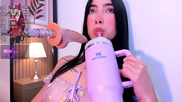 sexy mich 18 online show from 03-07-26, 07:44