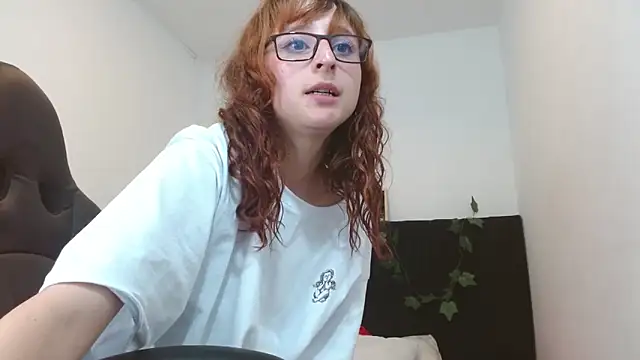 CelesteAyase online show from 02-04-25, 12:19