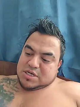 TheBriiaand30 online show from 04-05-26, 09:01