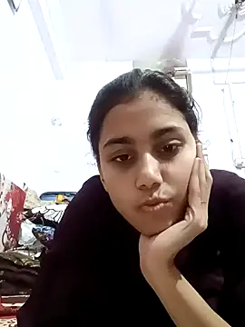 magicmoment00786 online show from 12-08-24, 12:30