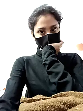 magicmoment00786 online show from 12-28-24, 03:59