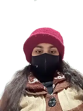 magicmoment00786 online show from 12-31-24, 04:35