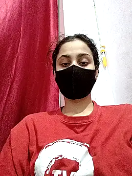 magicmoment00786 online show from 10-04-25, 05:44