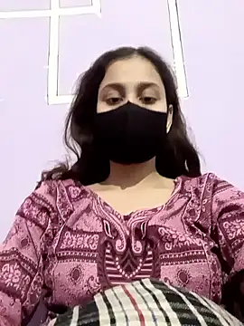 magicmoment00786 online show from 11-15-25, 04:36