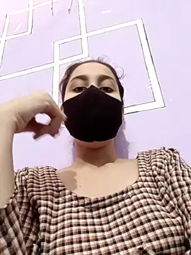 magicmoment00786 online show from 11-25-25, 06:57