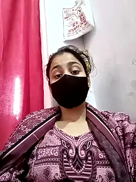 magicmoment00786 online show from 11-30-25, 06:50