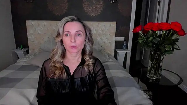 Snapshot of AllisonWilliams chatting on 02-16-25, 05:26 AllisonWilliams online show from 02-16-25, 05:26