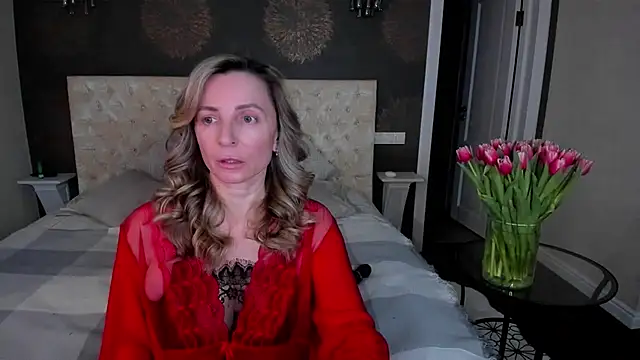 Snapshot of AllisonWilliams chatting on 03-07-25, 05:17 AllisonWilliams online show from 03-07-25, 05:17