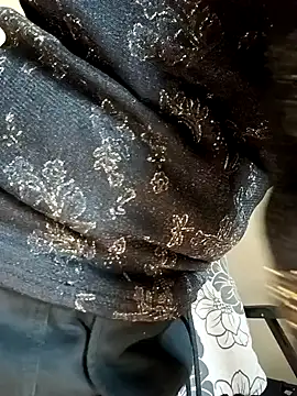 miaomiao520 online show from 12-16-24, 07:37