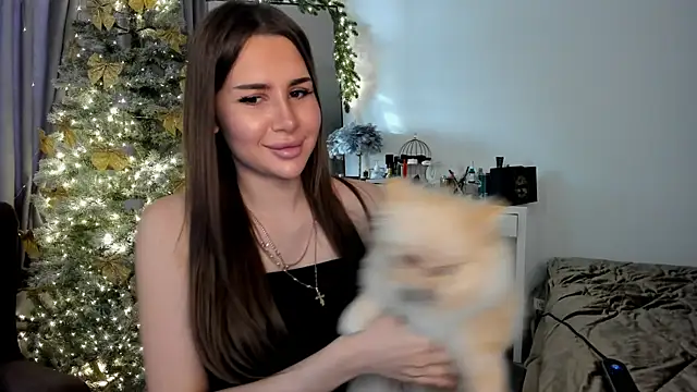 Snapshot of SuraMune chatting on 01-08-25, 08:16 SuraMune online show from 01-08-25, 08:16