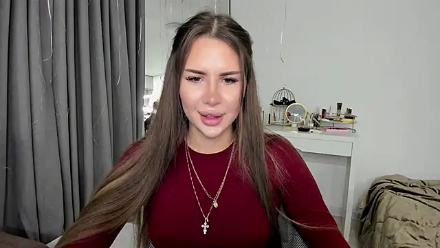 Snapshot of SuraMune chatting on 02-08-25, 03:21 SuraMune online show from 02-08-25, 03:21