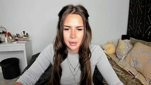 Snapshot of SuraMune chatting on 02-10-25, 02:37 SuraMune online show from 02-10-25, 02:37