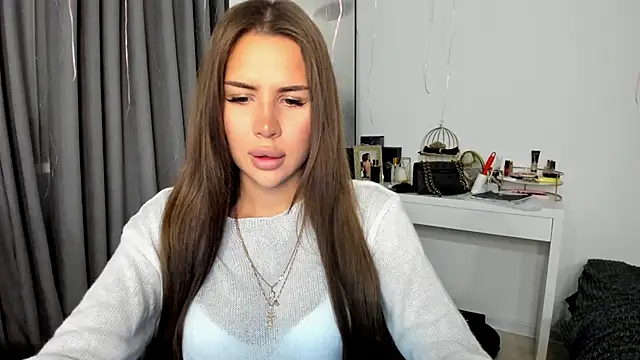 Snapshot of SuraMune chatting on 02-12-25, 06:30 SuraMune online show from 02-12-25, 06:30