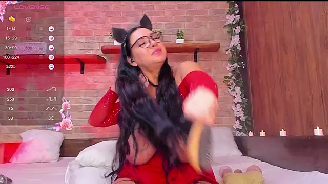 Lizzyvixxx online show from 11-10-25, 06:23