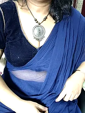 Snapshot of indian_anu_mallu chatting on 03-03-25, 04:58 indian anu mallu online show from 03-03-25, 04:58