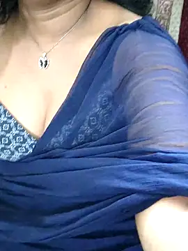 Snapshot of indian_anu_mallu chatting on 03-04-25, 02:06 indian anu mallu online show from 03-04-25, 02:06