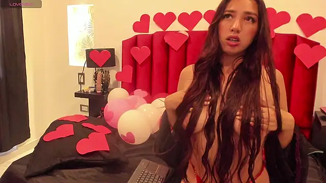 Snapshot of Violeta_Roa chatting on 02-12-25, 04:22 Violeta Roa online show from 02-12-25, 04:22