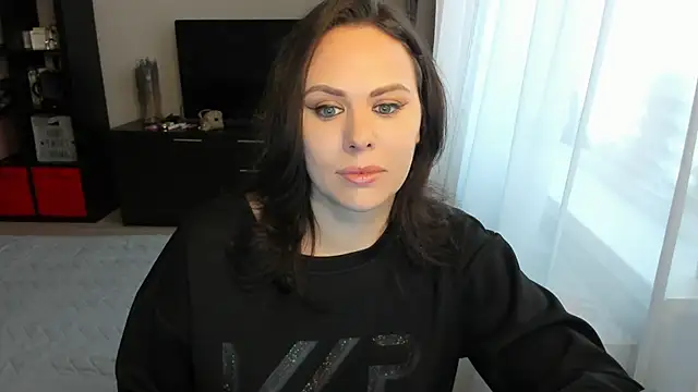 MollyCheiz online show from 11-04-25, 08:46