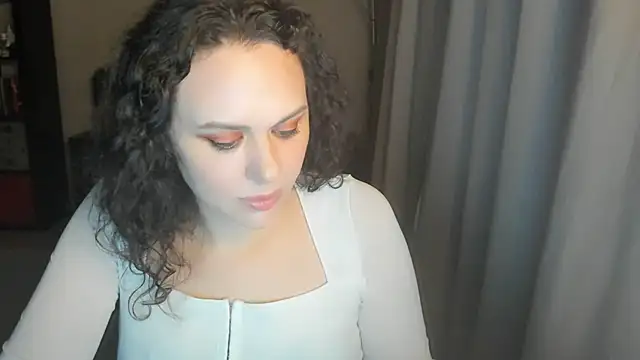 MollyCheiz online show from 07-02-26, 01:49