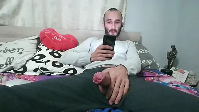 Snapshot of kisandgioni chatting on 01-04-25, 01:53 kisandgioni online show from 01-04-25, 01:53