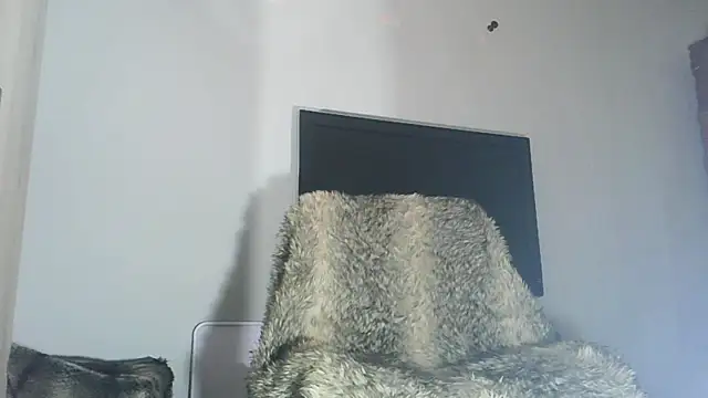 Snapshot of kisandgioni chatting on 01-12-25, 01:05 kisandgioni online show from 01-12-25, 01:05