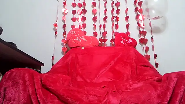 Snapshot of kisandgioni chatting on 02-05-25, 12:38 kisandgioni online show from 02-05-25, 12:38