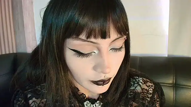 honney dark online show from 05-12-26, 01:52