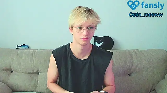 Snapshot of Ostin_meow chatting on 01-12-25, 08:25 Ostin meow online show from 01-12-25, 08:25